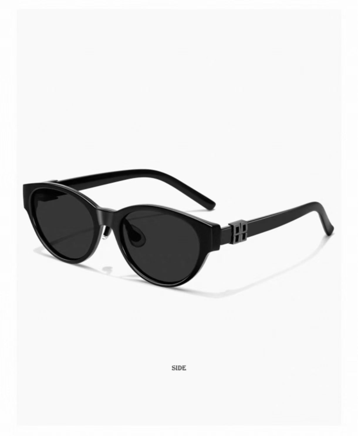 Women’s Glossy Black full-rim cat-eye sunglasses, three-quarter product view