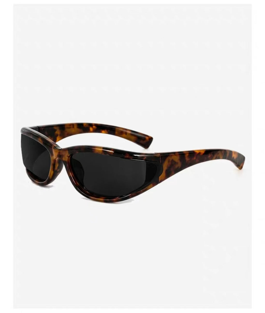 Vintage Women’s Leopard Cat Eye UV400 Sunglasses